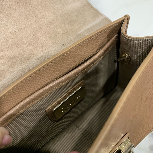 Furla Metropolitis Crossbody - Picture 7 of 11